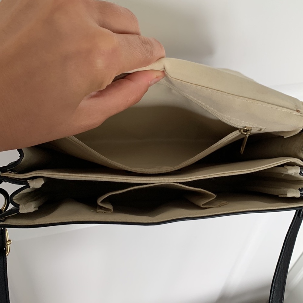 Patterned Purse - Picture 8 of 10